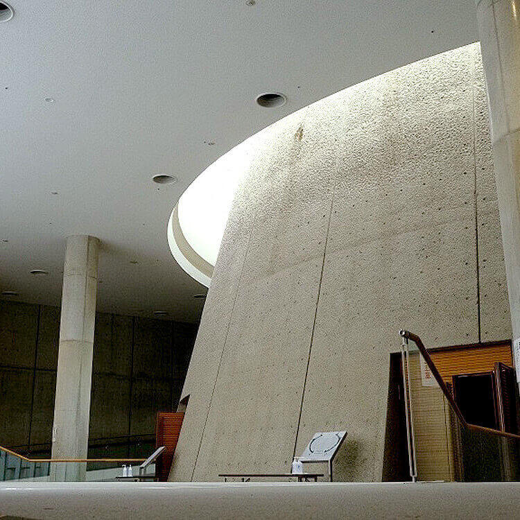 東本願寺視聴覚ホール|パスポート公開