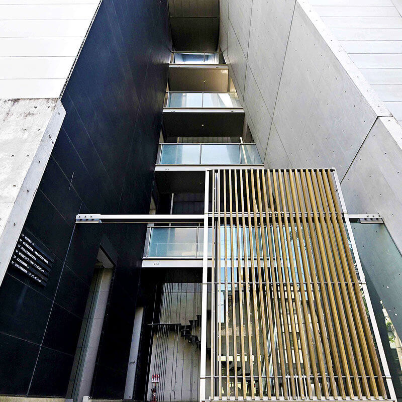 まいまい事務所(毎日新聞京都ビル2階)|パスポート公開