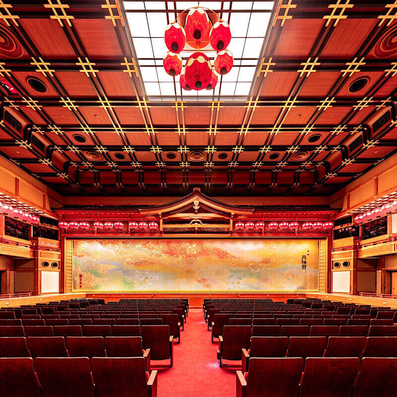 祇園甲部歌舞練場|パスポート公開